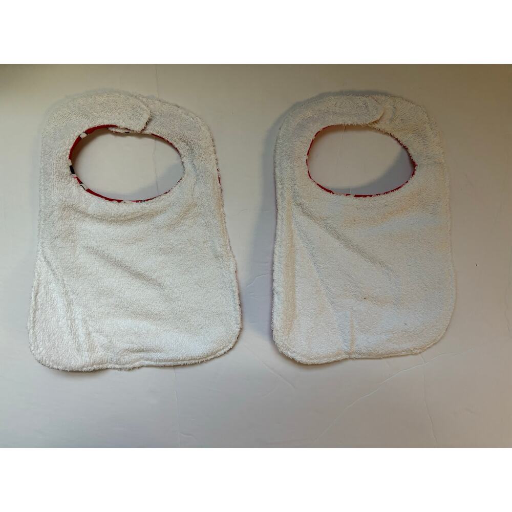 2 Handmade Extra Absorbent Baby Bibs Hearts Love Valentines Baby Gift - Picture 3 of 4